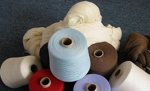 國貨當(dāng)潮 紡織服裝股強(qiáng)勢上揚(yáng)，針織品引領(lǐng)國產(chǎn)品牌崛起新浪潮